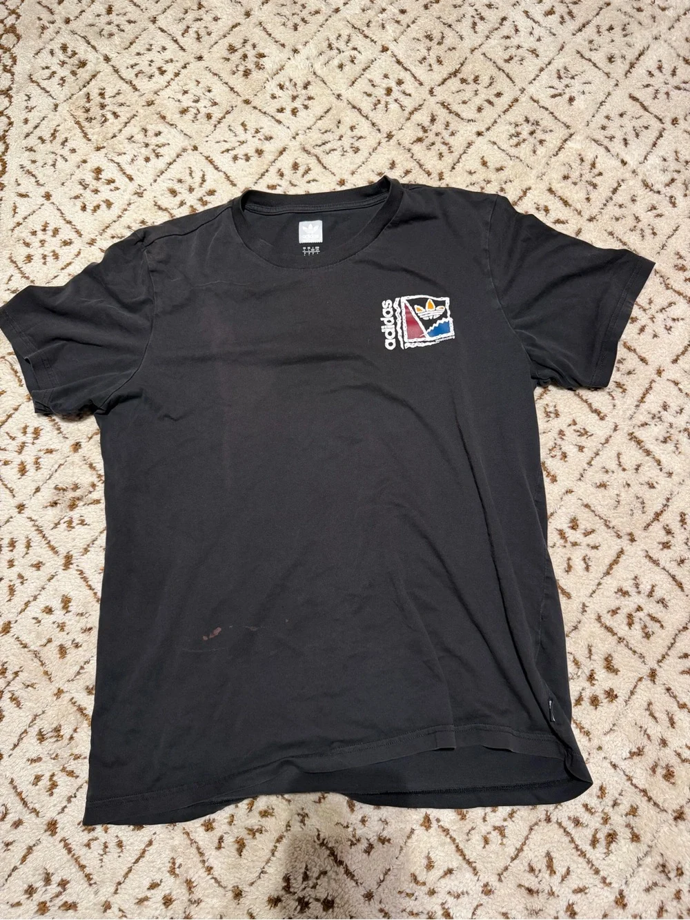 adidas Black Short Sleeve Tee with Multicolor Trefoil Patch Mens size Large